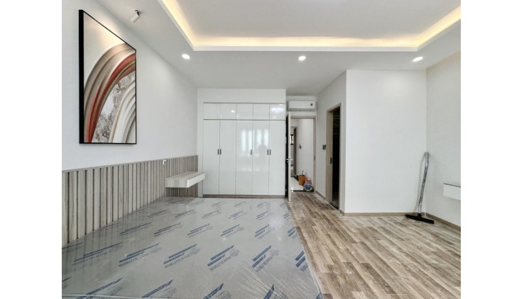 BÁN NHÀ PHÚ NHUẬN HBG 39M2 2 TẦNG NGANG 4.2M ĐẸP Ở NGAY SÁT MT LÊ VĂN SỸ 5.9 TỶ.